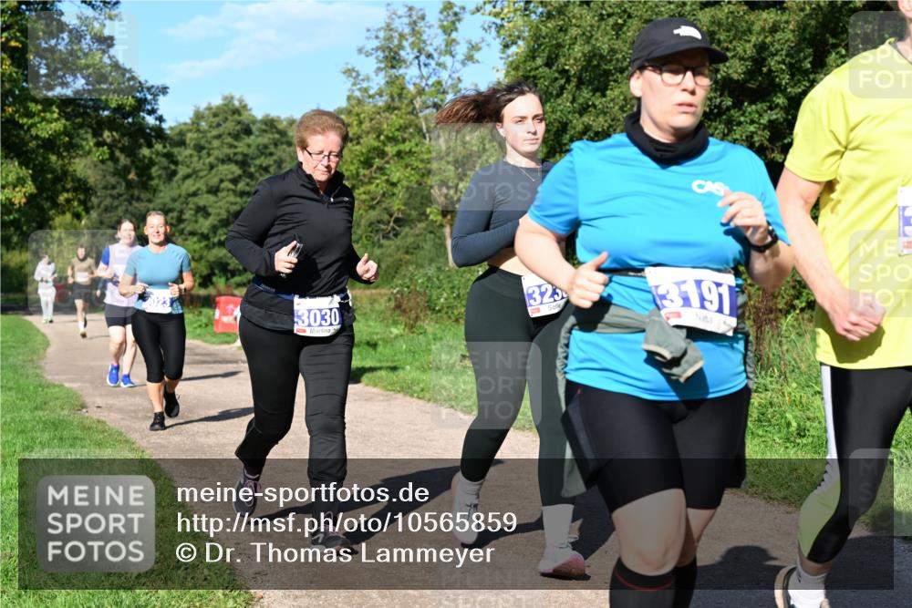 27.09.2026 - 35. Volkslauf durch das schöne Alstertal Dr. Thomas Lammeyer http://msf.ph/oto/10565859 27.09.2026 10:38:22 Laufen 3030, 325, 3191 meine-sportfotos.de