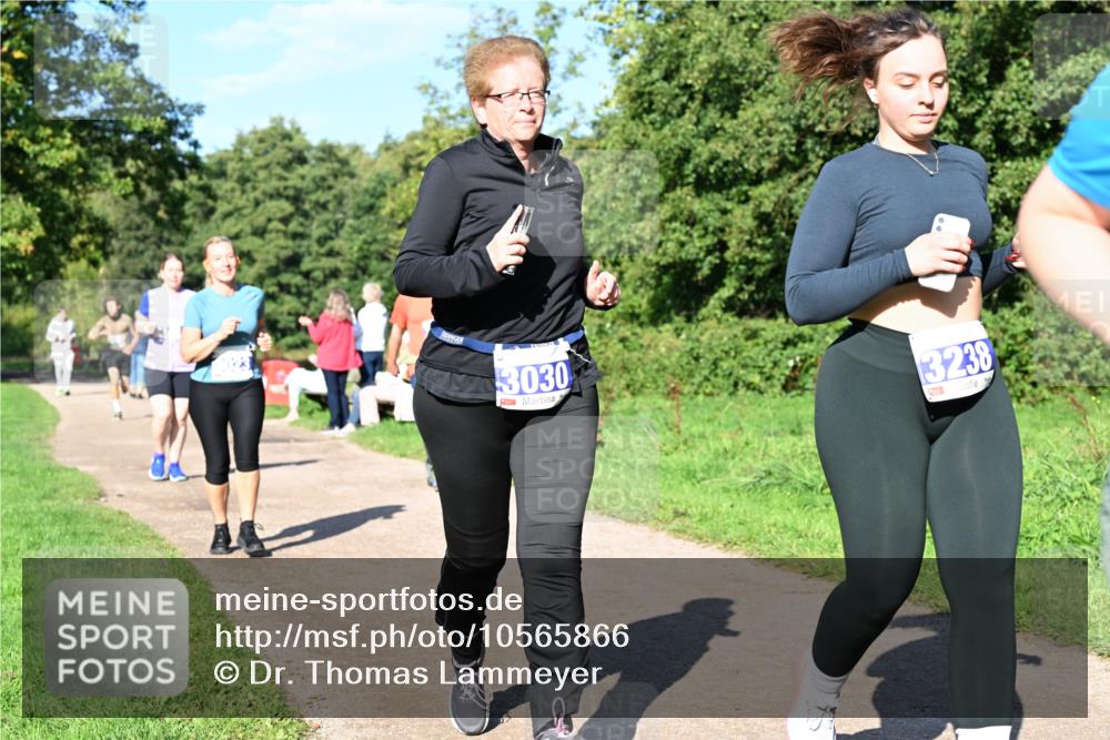 27.09.2026 - 35. Volkslauf durch das schöne Alstertal Dr. Thomas Lammeyer http://msf.ph/oto/10565866 27.09.2026 10:38:23 Laufen 3030, 3238 meine-sportfotos.de