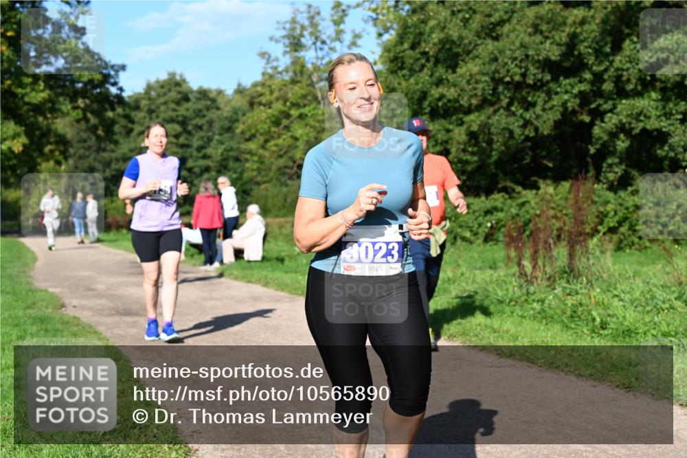 27.09.2026 - 35. Volkslauf durch das schöne Alstertal Dr. Thomas Lammeyer http://msf.ph/oto/10565890 27.09.2026 10:38:25 Laufen 3023 meine-sportfotos.de