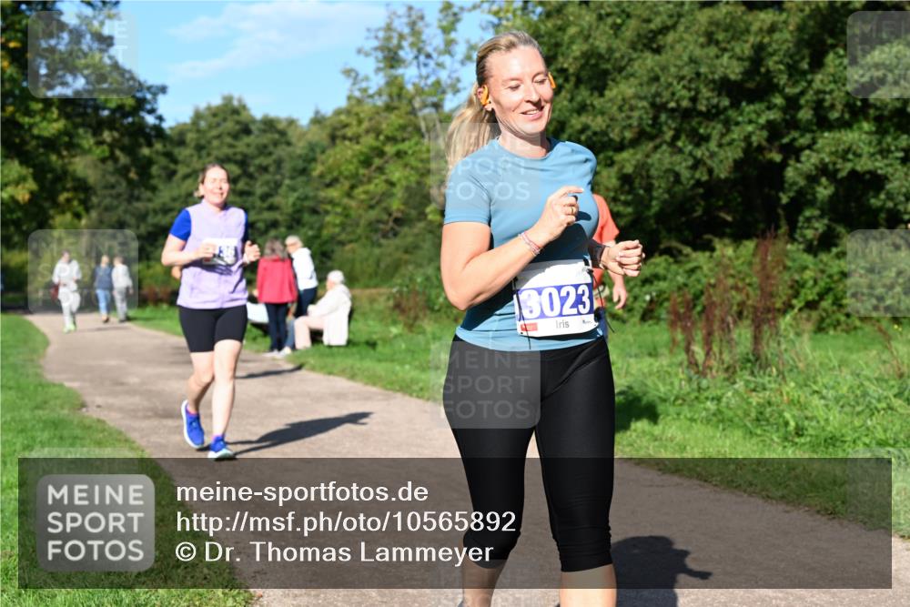 27.09.2026 - 35. Volkslauf durch das schöne Alstertal Dr. Thomas Lammeyer http://msf.ph/oto/10565892 27.09.2026 10:38:26 Laufen 3023 meine-sportfotos.de
