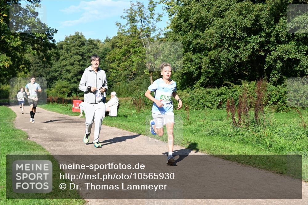 27.09.2026 - 35. Volkslauf durch das schöne Alstertal Dr. Thomas Lammeyer http://msf.ph/oto/10565930 27.09.2026 10:38:38 Laufen 3959, 607 meine-sportfotos.de