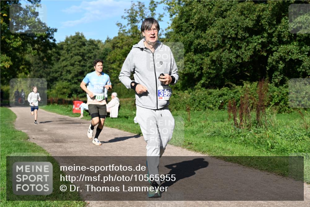 27.09.2026 - 35. Volkslauf durch das schöne Alstertal Dr. Thomas Lammeyer http://msf.ph/oto/10565955 27.09.2026 10:38:41 Laufen 107, 3969 meine-sportfotos.de