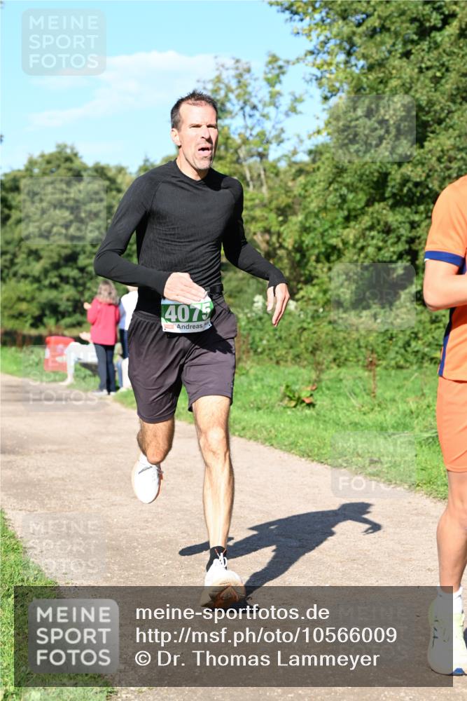 27.09.2026 - 35. Volkslauf durch das schöne Alstertal Dr. Thomas Lammeyer http://msf.ph/oto/10566009 27.09.2026 10:39:00 Laufen 4075 meine-sportfotos.de