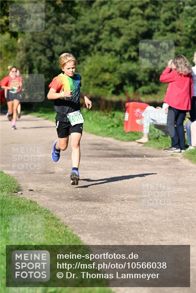 27.09.2026 - 35. Volkslauf durch das schöne Alstertal Dr. Thomas Lammeyer http://msf.ph/oto/10566038 27.09.2026 10:39:06 Laufen 0824 meine-sportfotos.de