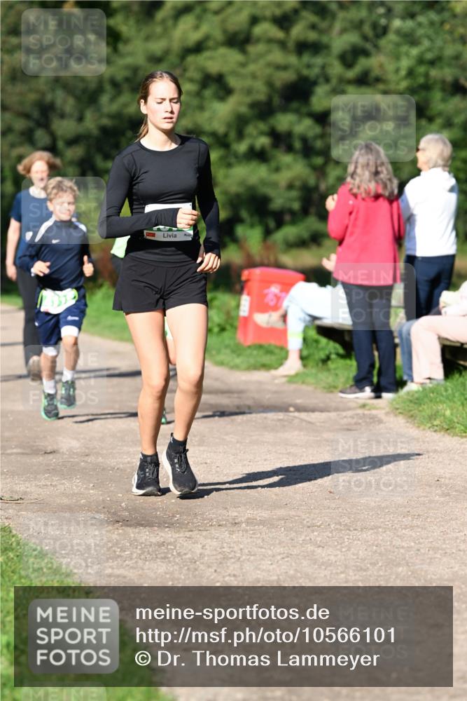 27.09.2026 - 35. Volkslauf durch das schöne Alstertal Dr. Thomas Lammeyer http://msf.ph/oto/10566101 27.09.2026 10:39:17 Laufen  meine-sportfotos.de