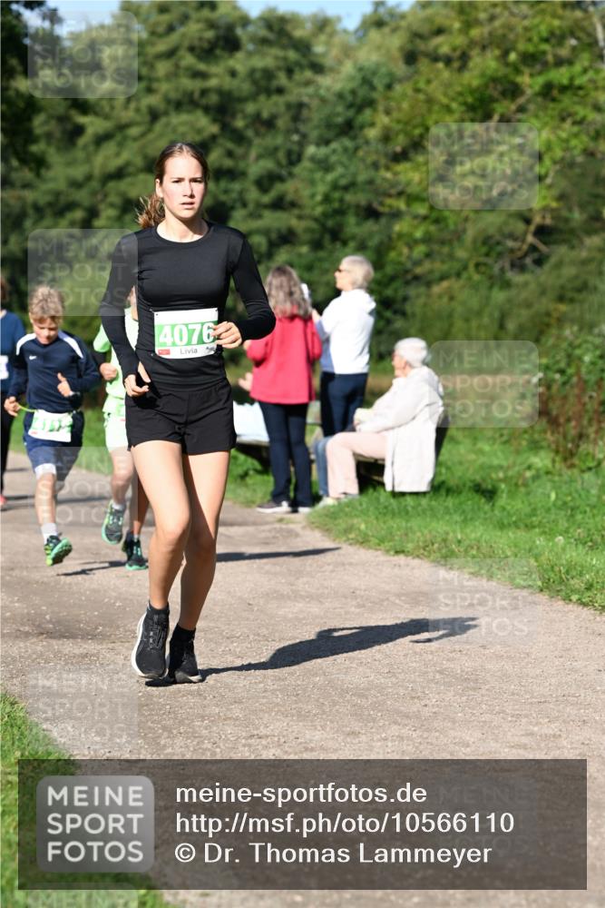 27.09.2026 - 35. Volkslauf durch das schöne Alstertal Dr. Thomas Lammeyer http://msf.ph/oto/10566110 27.09.2026 10:39:18 Laufen 4076 meine-sportfotos.de