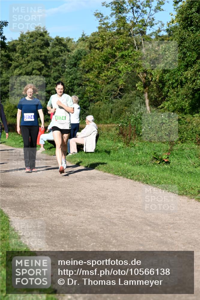 27.09.2026 - 35. Volkslauf durch das schöne Alstertal Dr. Thomas Lammeyer http://msf.ph/oto/10566138 27.09.2026 10:39:22 Laufen 3174, 4174 meine-sportfotos.de