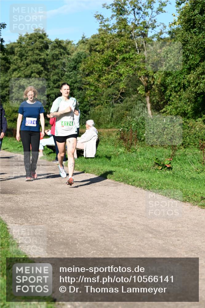 27.09.2026 - 35. Volkslauf durch das schöne Alstertal Dr. Thomas Lammeyer http://msf.ph/oto/10566141 27.09.2026 10:39:23 Laufen 3174, 4174 meine-sportfotos.de