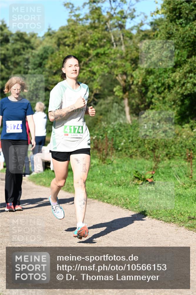 27.09.2026 - 35. Volkslauf durch das schöne Alstertal Dr. Thomas Lammeyer http://msf.ph/oto/10566153 27.09.2026 10:39:24 Laufen 3174, 4174 meine-sportfotos.de