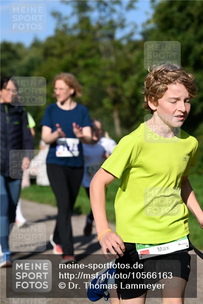 27.09.2026 - 35. Volkslauf durch das schöne Alstertal Dr. Thomas Lammeyer http://msf.ph/oto/10566163 27.09.2026 10:39:27 Laufen  meine-sportfotos.de