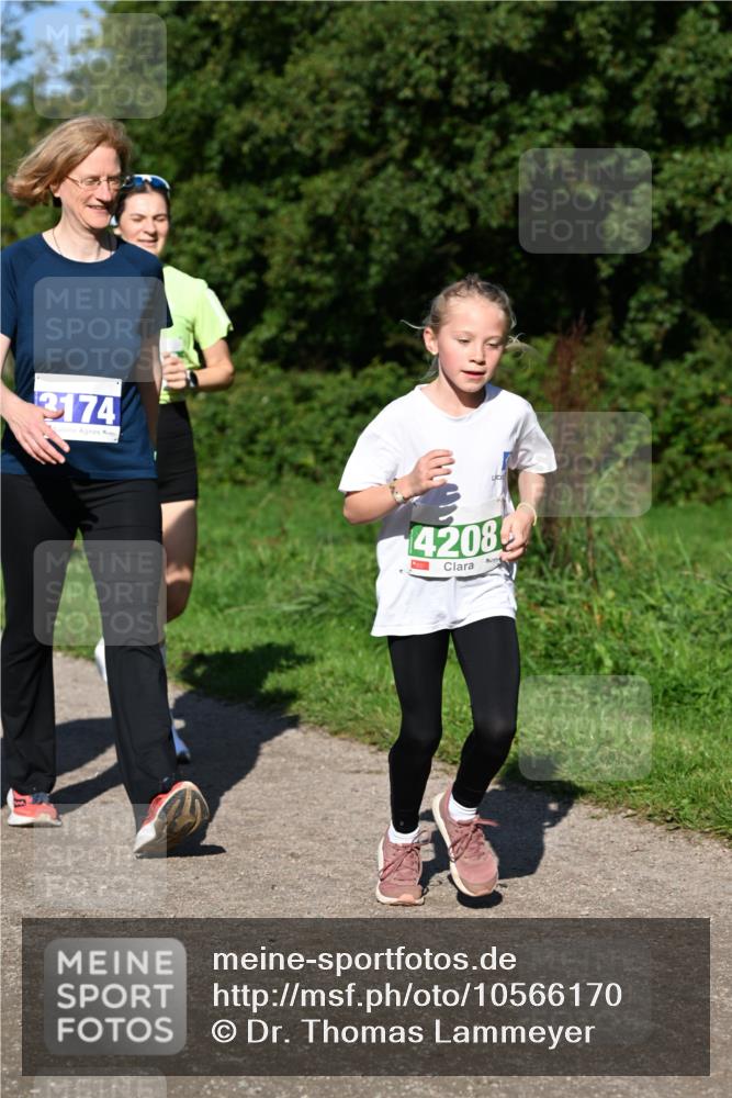 27.09.2026 - 35. Volkslauf durch das schöne Alstertal Dr. Thomas Lammeyer http://msf.ph/oto/10566170 27.09.2026 10:39:28 Laufen 3174, 4208 meine-sportfotos.de