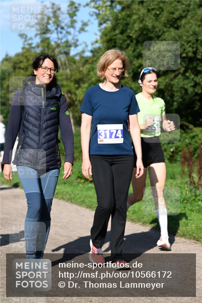 27.09.2026 - 35. Volkslauf durch das schöne Alstertal Dr. Thomas Lammeyer http://msf.ph/oto/10566172 27.09.2026 10:39:28 Laufen 3174 meine-sportfotos.de