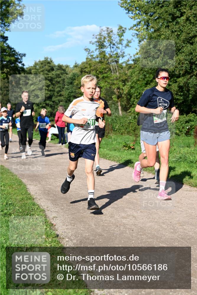 27.09.2026 - 35. Volkslauf durch das schöne Alstertal Dr. Thomas Lammeyer http://msf.ph/oto/10566186 27.09.2026 10:39:31 Laufen  meine-sportfotos.de