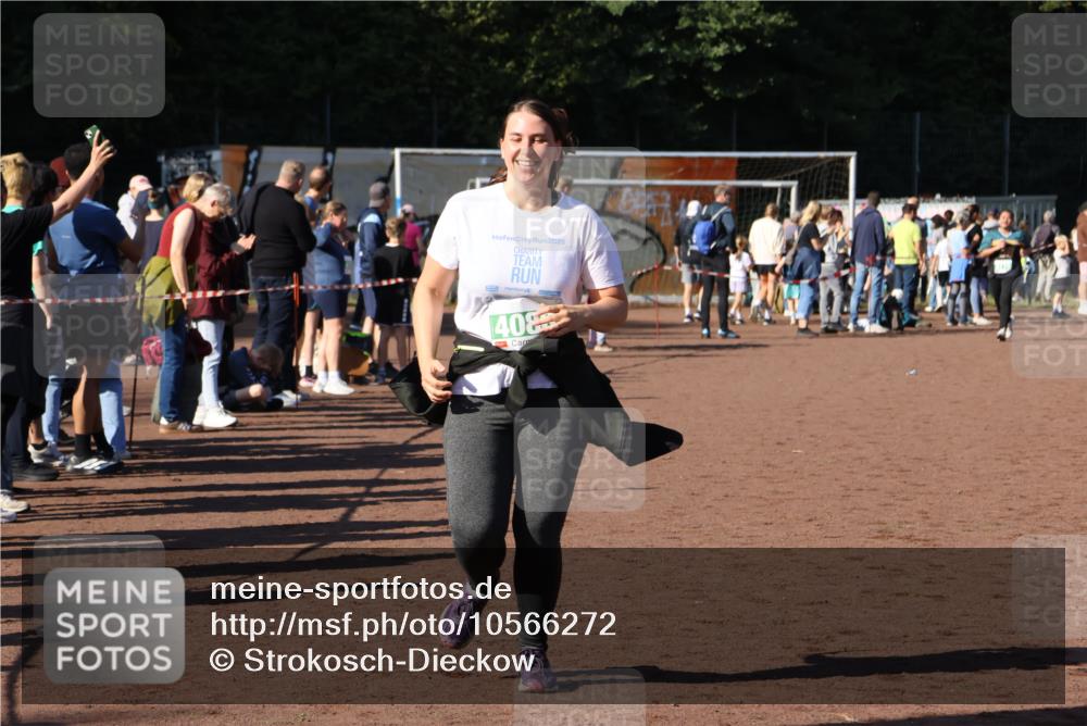 27.09.2026 - 35. Volkslauf durch das schöne Alstertal Strokosch-Dieckow http://msf.ph/oto/10566272 27.09.2026 11:05:09 Ziel 4086 meine-sportfotos.de