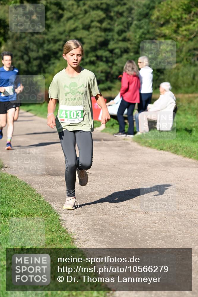 27.09.2026 - 35. Volkslauf durch das schöne Alstertal Dr. Thomas Lammeyer http://msf.ph/oto/10566279 27.09.2026 10:39:48 Laufen 14103 meine-sportfotos.de