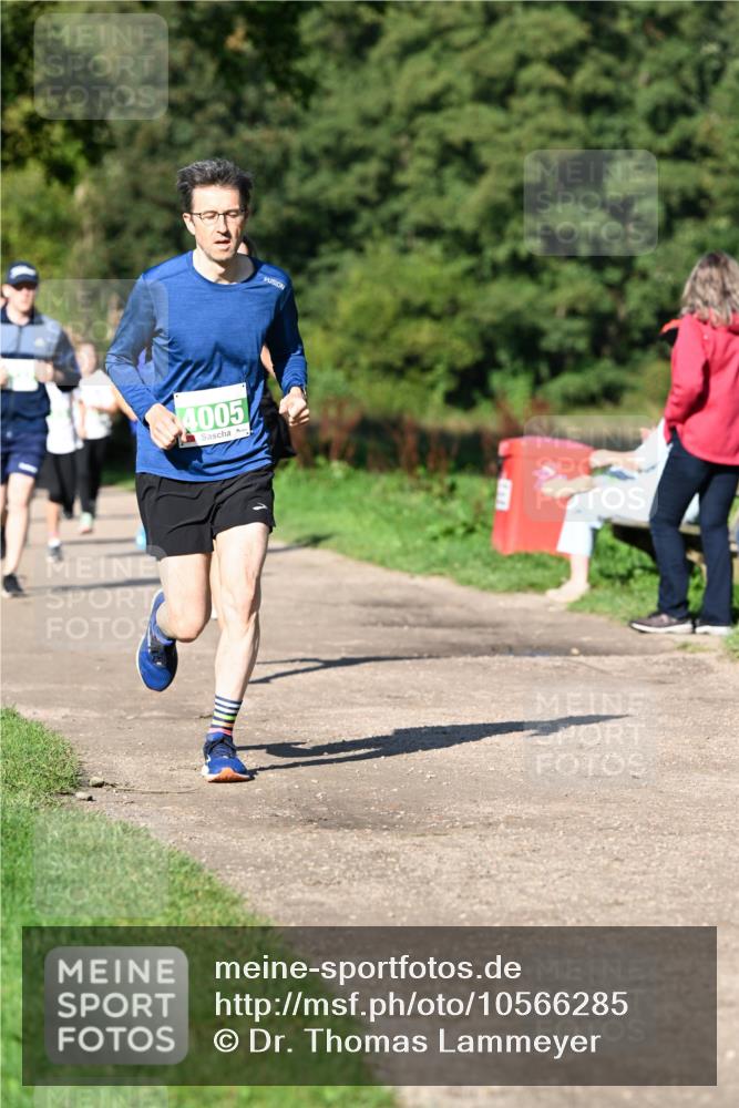 27.09.2026 - 35. Volkslauf durch das schöne Alstertal Dr. Thomas Lammeyer http://msf.ph/oto/10566285 27.09.2026 10:39:50 Laufen 4005 meine-sportfotos.de