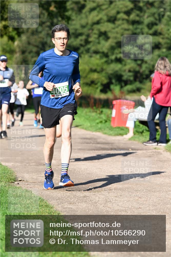 27.09.2026 - 35. Volkslauf durch das schöne Alstertal Dr. Thomas Lammeyer http://msf.ph/oto/10566290 27.09.2026 10:39:50 Laufen 4005 meine-sportfotos.de