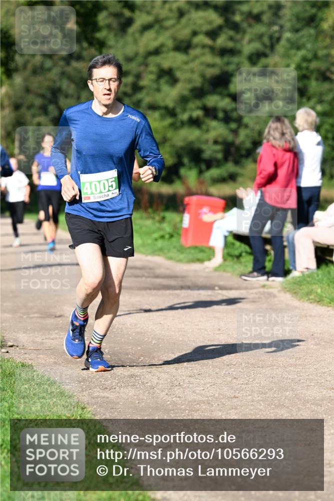 27.09.2026 - 35. Volkslauf durch das schöne Alstertal Dr. Thomas Lammeyer http://msf.ph/oto/10566293 27.09.2026 10:39:51 Laufen 4005 meine-sportfotos.de