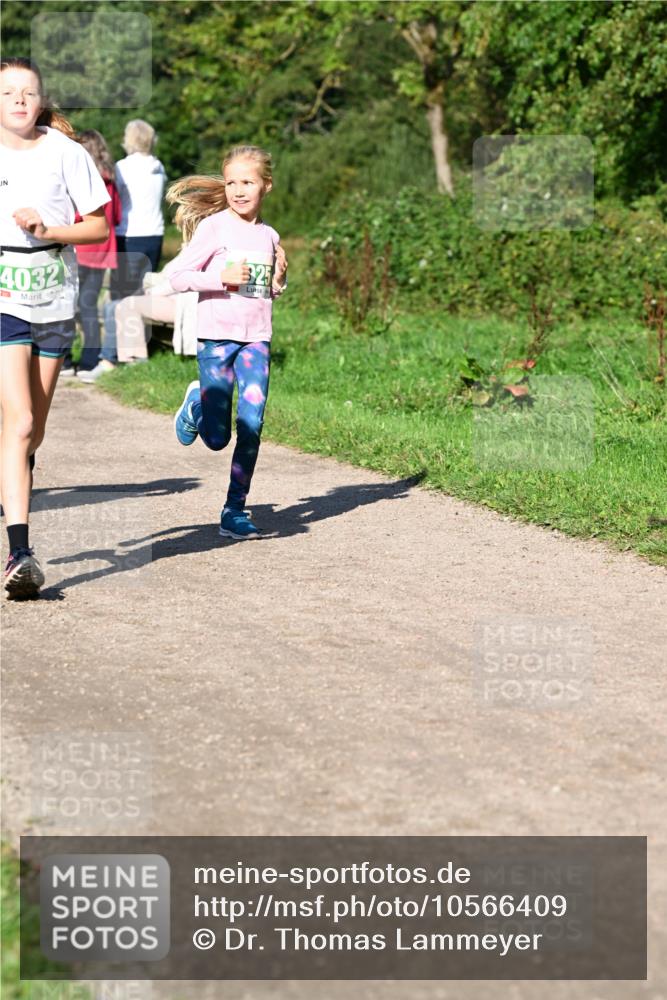 27.09.2026 - 35. Volkslauf durch das schöne Alstertal Dr. Thomas Lammeyer http://msf.ph/oto/10566409 27.09.2026 10:40:08 Laufen 4032 meine-sportfotos.de