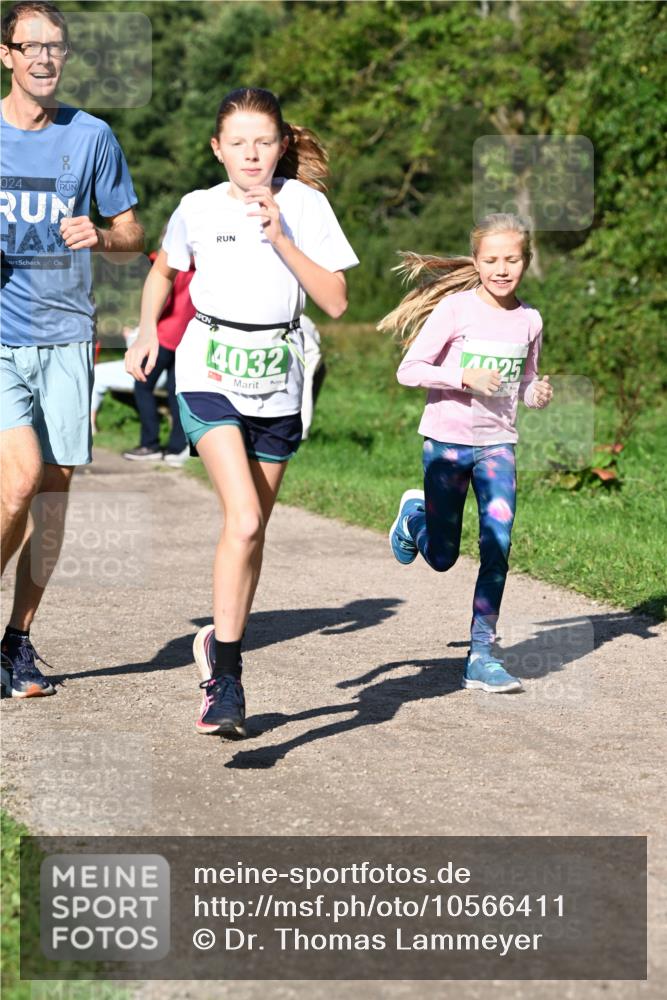 27.09.2026 - 35. Volkslauf durch das schöne Alstertal Dr. Thomas Lammeyer http://msf.ph/oto/10566411 27.09.2026 10:40:09 Laufen  meine-sportfotos.de
