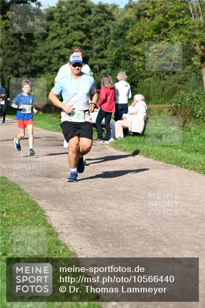 27.09.2026 - 35. Volkslauf durch das schöne Alstertal Dr. Thomas Lammeyer http://msf.ph/oto/10566440 27.09.2026 10:40:14 Laufen 4100 meine-sportfotos.de