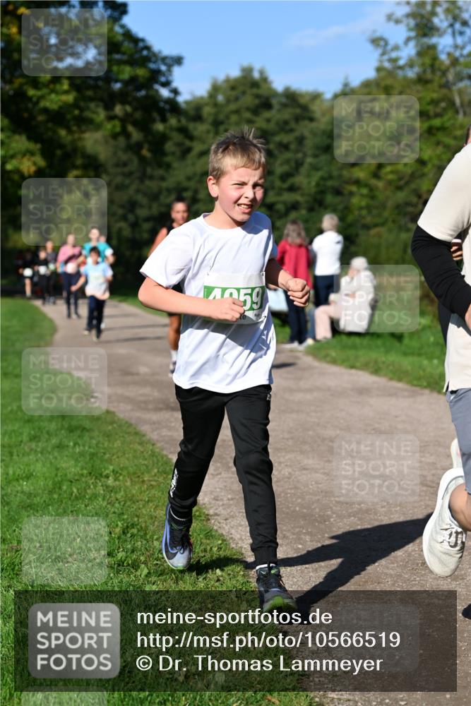 27.09.2026 - 35. Volkslauf durch das schöne Alstertal Dr. Thomas Lammeyer http://msf.ph/oto/10566519 27.09.2026 10:40:26 Laufen 59 meine-sportfotos.de