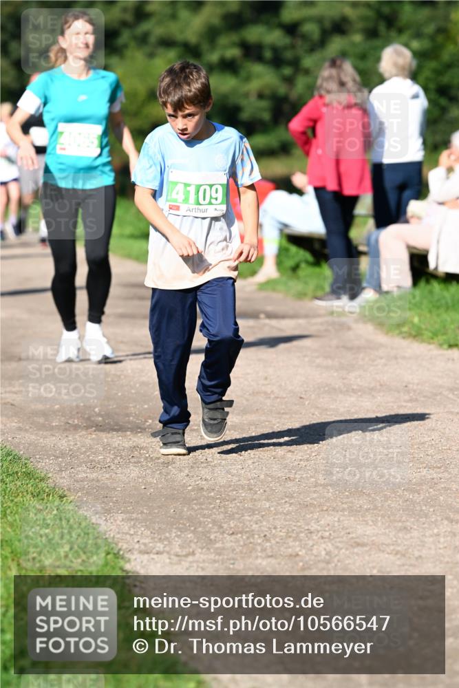 27.09.2026 - 35. Volkslauf durch das schöne Alstertal Dr. Thomas Lammeyer http://msf.ph/oto/10566547 27.09.2026 10:40:31 Laufen 4109 meine-sportfotos.de
