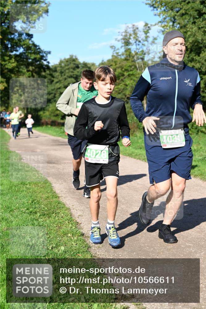 27.09.2026 - 35. Volkslauf durch das schöne Alstertal Dr. Thomas Lammeyer http://msf.ph/oto/10566611 27.09.2026 10:40:45 Laufen 4028, 4030 meine-sportfotos.de