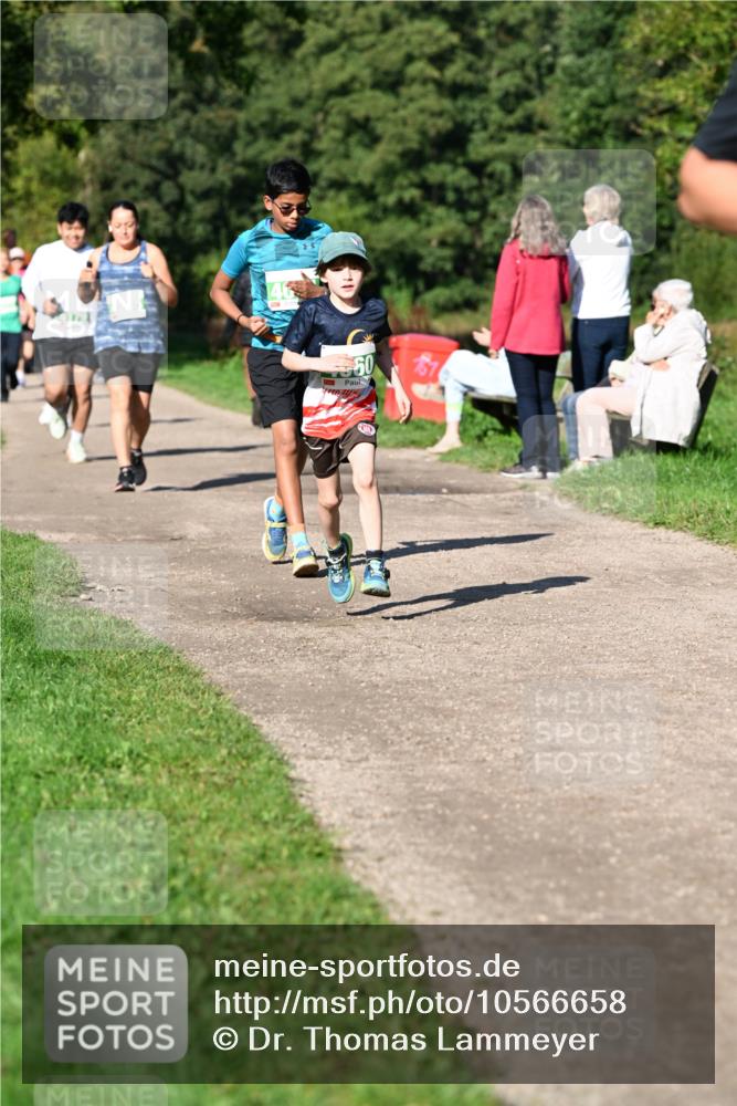 27.09.2026 - 35. Volkslauf durch das schöne Alstertal Dr. Thomas Lammeyer http://msf.ph/oto/10566658 27.09.2026 10:40:56 Laufen  meine-sportfotos.de