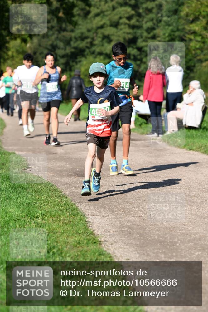 27.09.2026 - 35. Volkslauf durch das schöne Alstertal Dr. Thomas Lammeyer http://msf.ph/oto/10566666 27.09.2026 10:40:57 Laufen 460, 14 meine-sportfotos.de