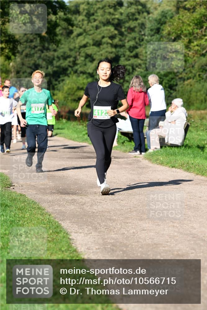 27.09.2026 - 35. Volkslauf durch das schöne Alstertal Dr. Thomas Lammeyer http://msf.ph/oto/10566715 27.09.2026 10:41:04 Laufen 4177, 412 meine-sportfotos.de
