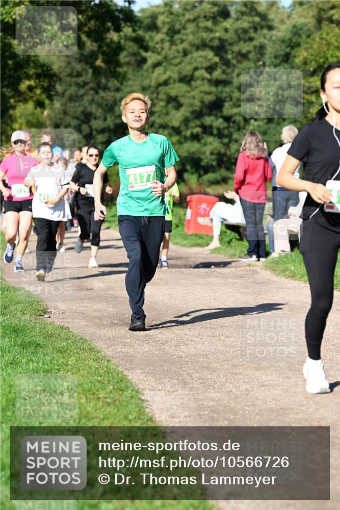 27.09.2026 - 35. Volkslauf durch das schöne Alstertal Dr. Thomas Lammeyer http://msf.ph/oto/10566726 27.09.2026 10:41:06 Laufen 4177 meine-sportfotos.de