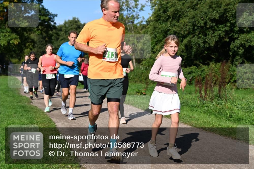 27.09.2026 - 35. Volkslauf durch das schöne Alstertal Dr. Thomas Lammeyer http://msf.ph/oto/10566773 27.09.2026 10:41:14 Laufen 4130 meine-sportfotos.de