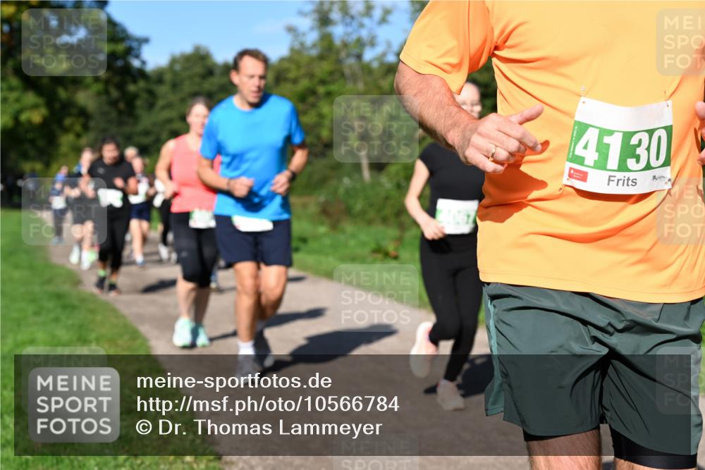 27.09.2026 - 35. Volkslauf durch das schöne Alstertal Dr. Thomas Lammeyer http://msf.ph/oto/10566784 27.09.2026 10:41:16 Laufen 4130 meine-sportfotos.de