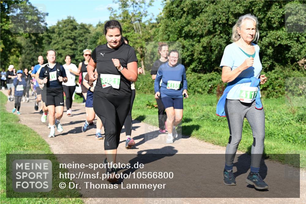 27.09.2026 - 35. Volkslauf durch das schöne Alstertal Dr. Thomas Lammeyer http://msf.ph/oto/10566800 27.09.2026 10:41:19 Laufen 4155, 4117 meine-sportfotos.de