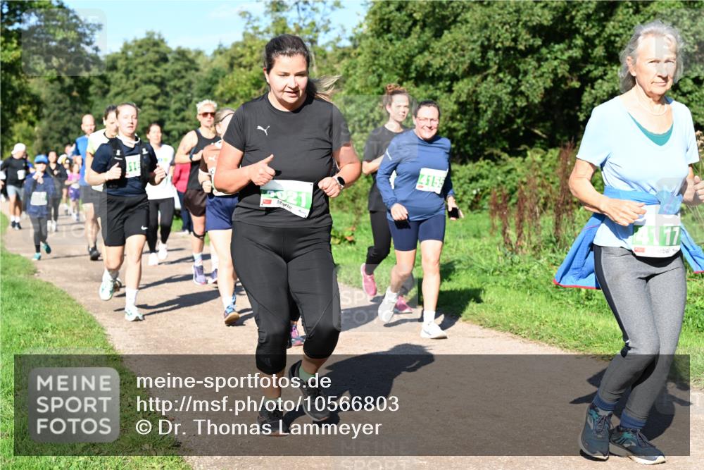 27.09.2026 - 35. Volkslauf durch das schöne Alstertal Dr. Thomas Lammeyer http://msf.ph/oto/10566803 27.09.2026 10:41:19 Laufen 4155, 4117 meine-sportfotos.de