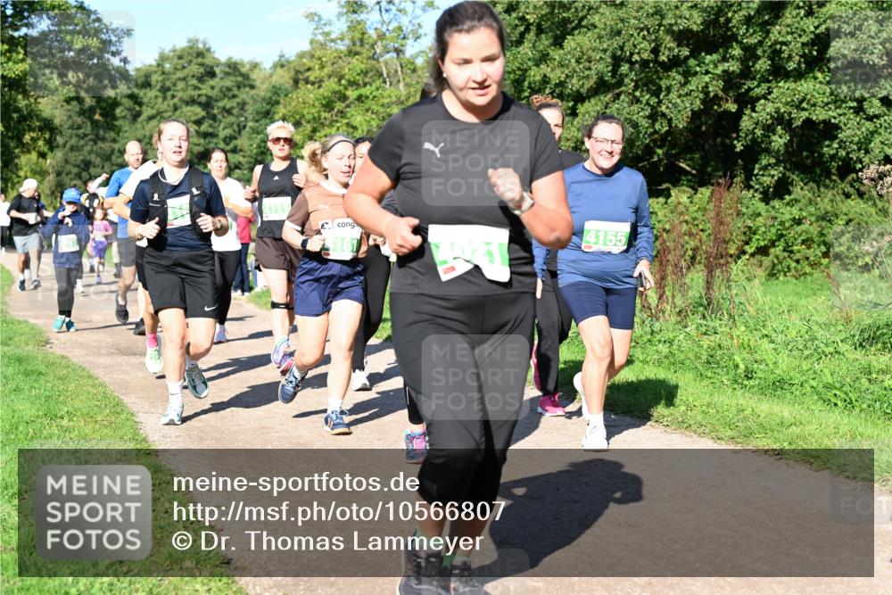 27.09.2026 - 35. Volkslauf durch das schöne Alstertal Dr. Thomas Lammeyer http://msf.ph/oto/10566807 27.09.2026 10:41:19 Laufen 4155, 161 meine-sportfotos.de