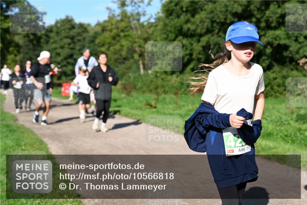 27.09.2026 - 35. Volkslauf durch das schöne Alstertal Dr. Thomas Lammeyer http://msf.ph/oto/10566818 27.09.2026 10:41:25 Laufen 42 meine-sportfotos.de