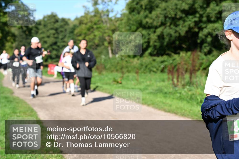 27.09.2026 - 35. Volkslauf durch das schöne Alstertal Dr. Thomas Lammeyer http://msf.ph/oto/10566820 27.09.2026 10:41:25 Laufen 14 meine-sportfotos.de