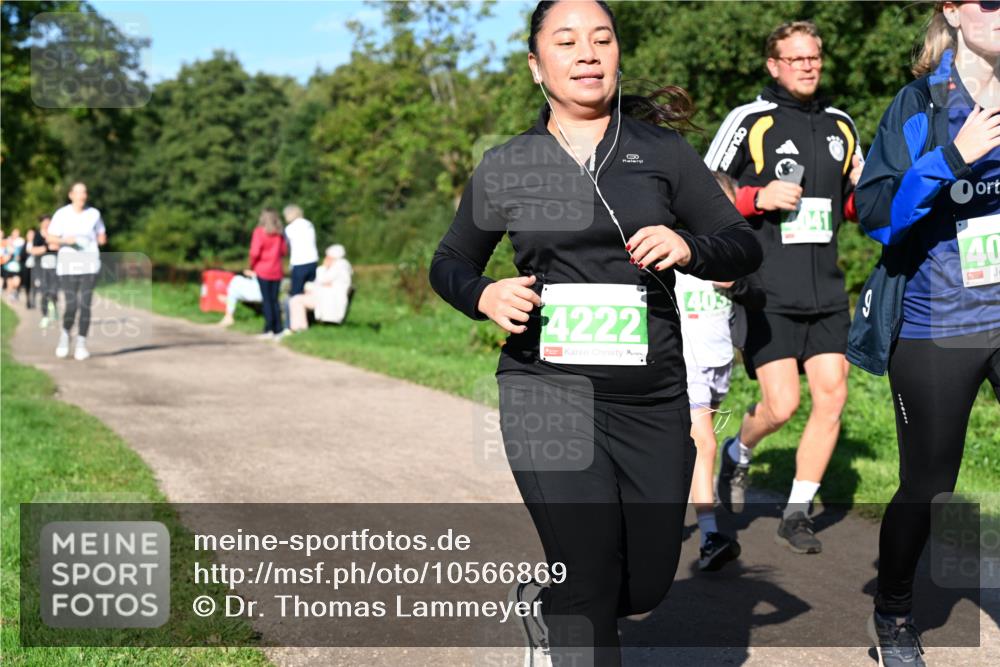 27.09.2026 - 35. Volkslauf durch das schöne Alstertal Dr. Thomas Lammeyer http://msf.ph/oto/10566869 27.09.2026 10:41:31 Laufen 4222, 1405, 041, 40 meine-sportfotos.de