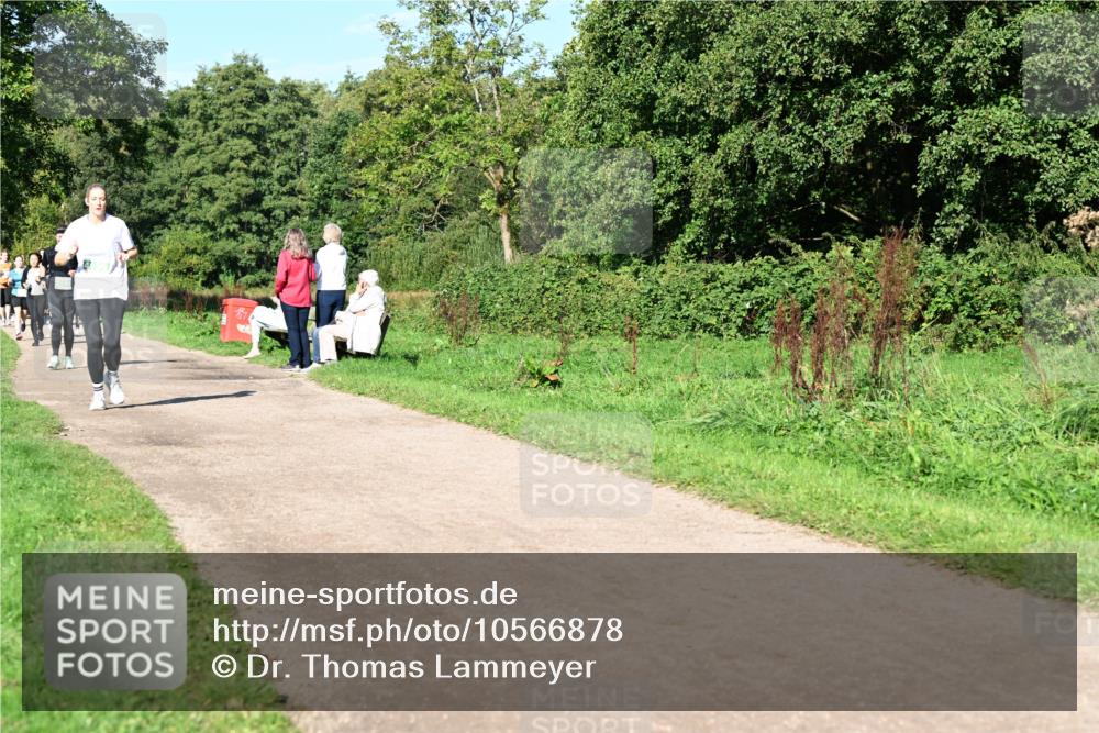 27.09.2026 - 35. Volkslauf durch das schöne Alstertal Dr. Thomas Lammeyer http://msf.ph/oto/10566878 27.09.2026 10:41:33 Laufen  meine-sportfotos.de