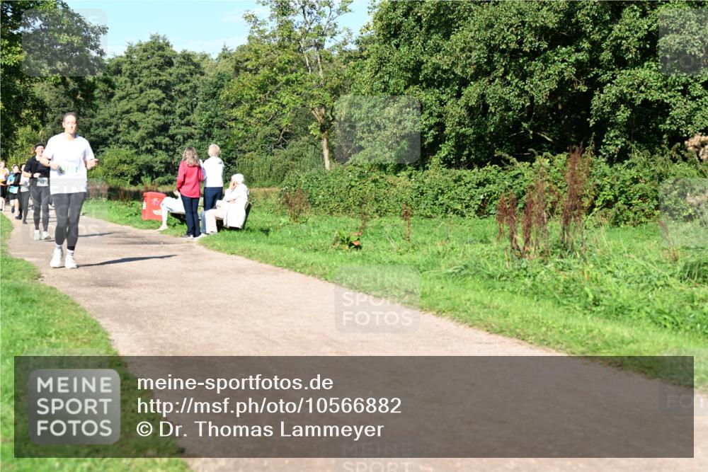 27.09.2026 - 35. Volkslauf durch das schöne Alstertal Dr. Thomas Lammeyer http://msf.ph/oto/10566882 27.09.2026 10:41:33 Laufen  meine-sportfotos.de