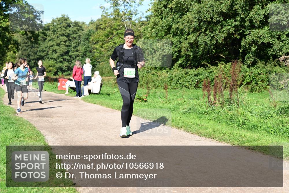 27.09.2026 - 35. Volkslauf durch das schöne Alstertal Dr. Thomas Lammeyer http://msf.ph/oto/10566918 27.09.2026 10:41:39 Laufen 4149 meine-sportfotos.de