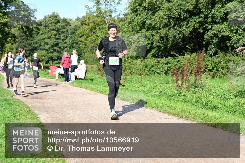 27.09.2026 - 35. Volkslauf durch das schöne Alstertal Dr. Thomas Lammeyer http://msf.ph/oto/10566919 27.09.2026 10:41:39 Laufen 408, 4149 meine-sportfotos.de