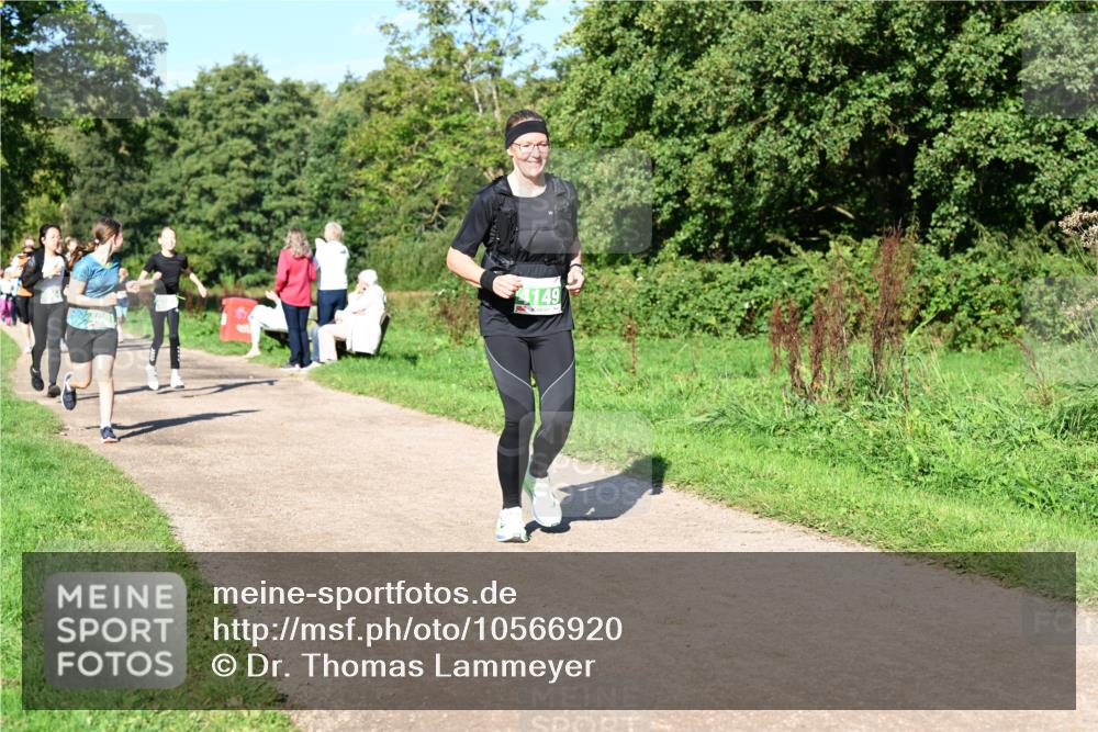 27.09.2026 - 35. Volkslauf durch das schöne Alstertal Dr. Thomas Lammeyer http://msf.ph/oto/10566920 27.09.2026 10:41:39 Laufen 4149 meine-sportfotos.de