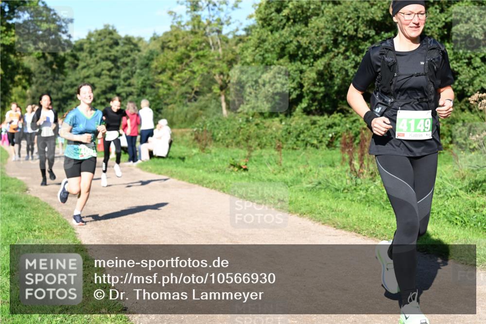 27.09.2026 - 35. Volkslauf durch das schöne Alstertal Dr. Thomas Lammeyer http://msf.ph/oto/10566930 27.09.2026 10:41:41 Laufen 4149 meine-sportfotos.de