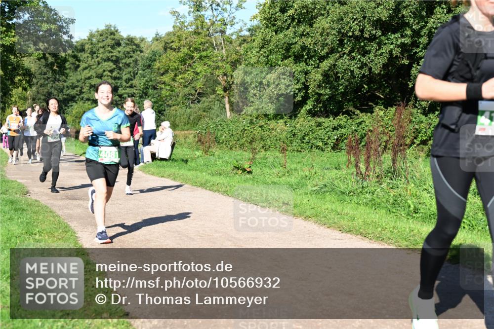 27.09.2026 - 35. Volkslauf durch das schöne Alstertal Dr. Thomas Lammeyer http://msf.ph/oto/10566932 27.09.2026 10:41:41 Laufen 954, 4081 meine-sportfotos.de