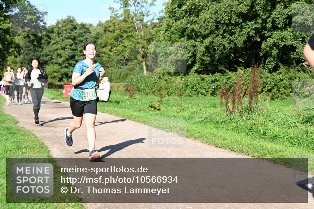27.09.2026 - 35. Volkslauf durch das schöne Alstertal Dr. Thomas Lammeyer http://msf.ph/oto/10566934 27.09.2026 10:41:41 Laufen 4081 meine-sportfotos.de
