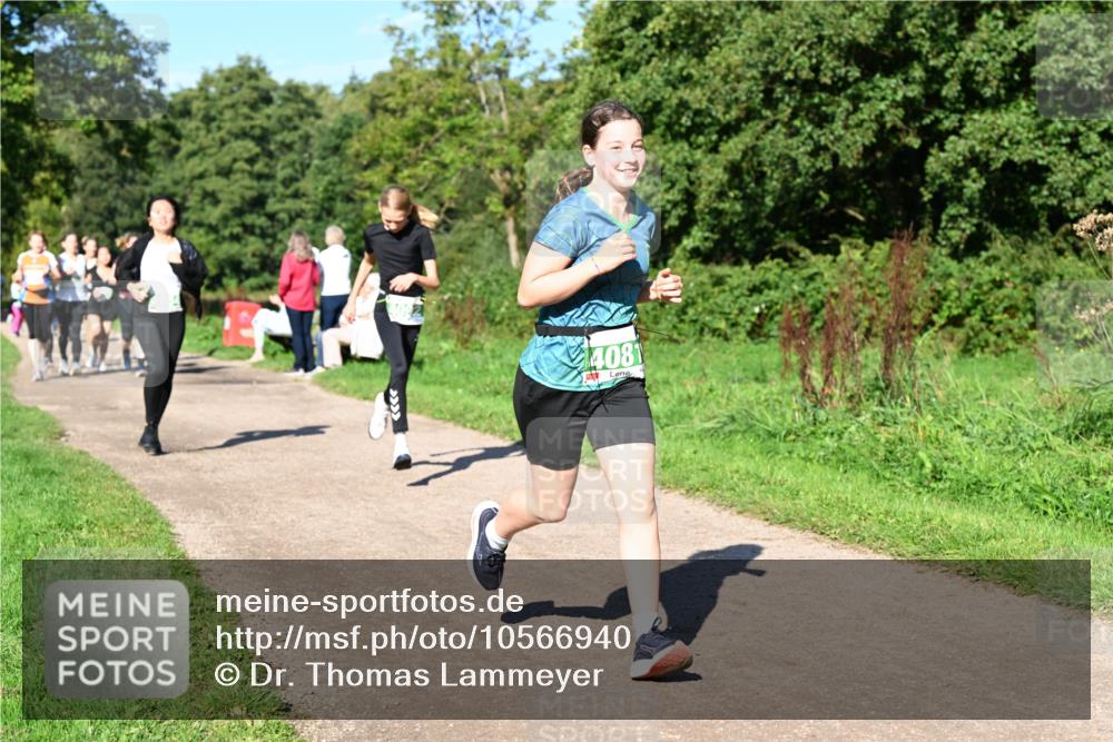 27.09.2026 - 35. Volkslauf durch das schöne Alstertal Dr. Thomas Lammeyer http://msf.ph/oto/10566940 27.09.2026 10:41:42 Laufen 408 meine-sportfotos.de