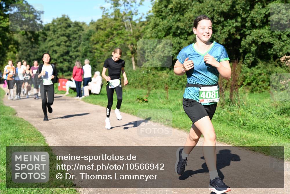 27.09.2026 - 35. Volkslauf durch das schöne Alstertal Dr. Thomas Lammeyer http://msf.ph/oto/10566942 27.09.2026 10:41:42 Laufen 4081 meine-sportfotos.de